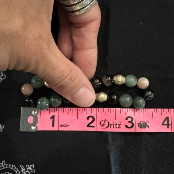 JUNGLE HIPPIE BRACELET - olive jade, snowflake obsidian, black onyx - Picture 7 of 9